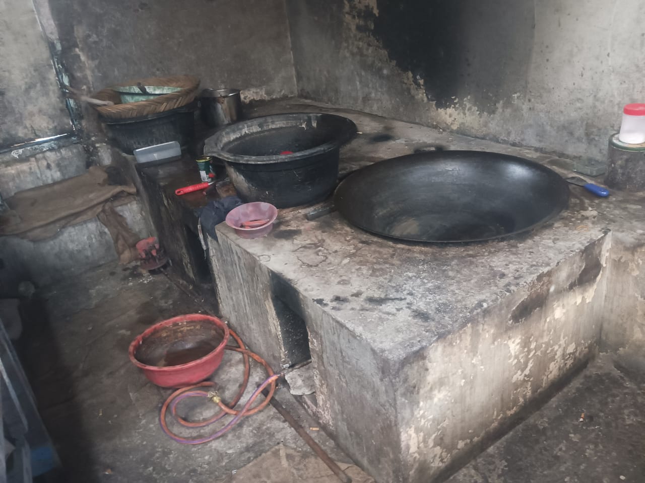 Salah satu dapur UMKM di Nagari Panyalaian yang terhenti berproduksi.